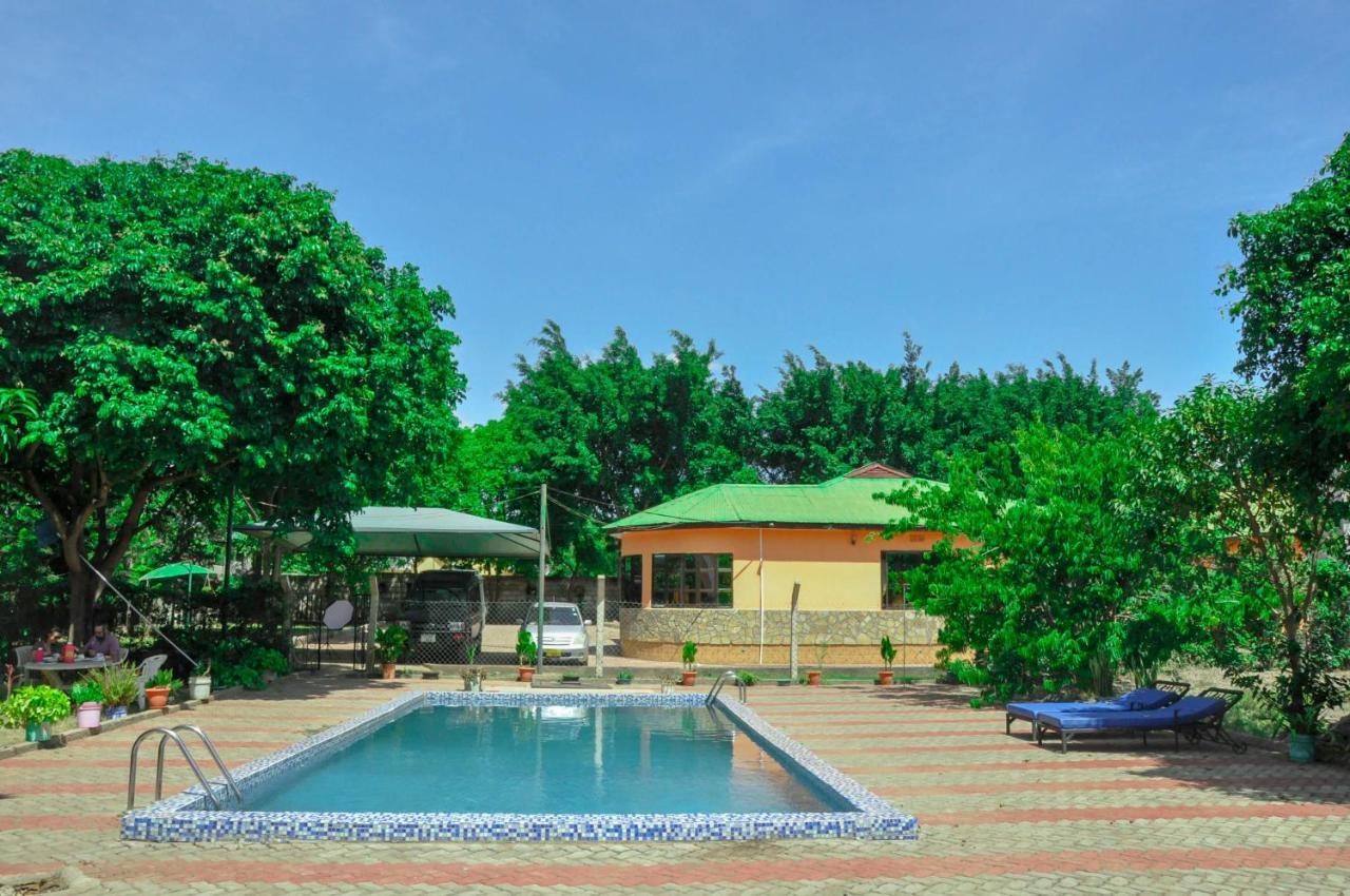 B-More Comfort Stay Boma la Ngombe Экстерьер фото