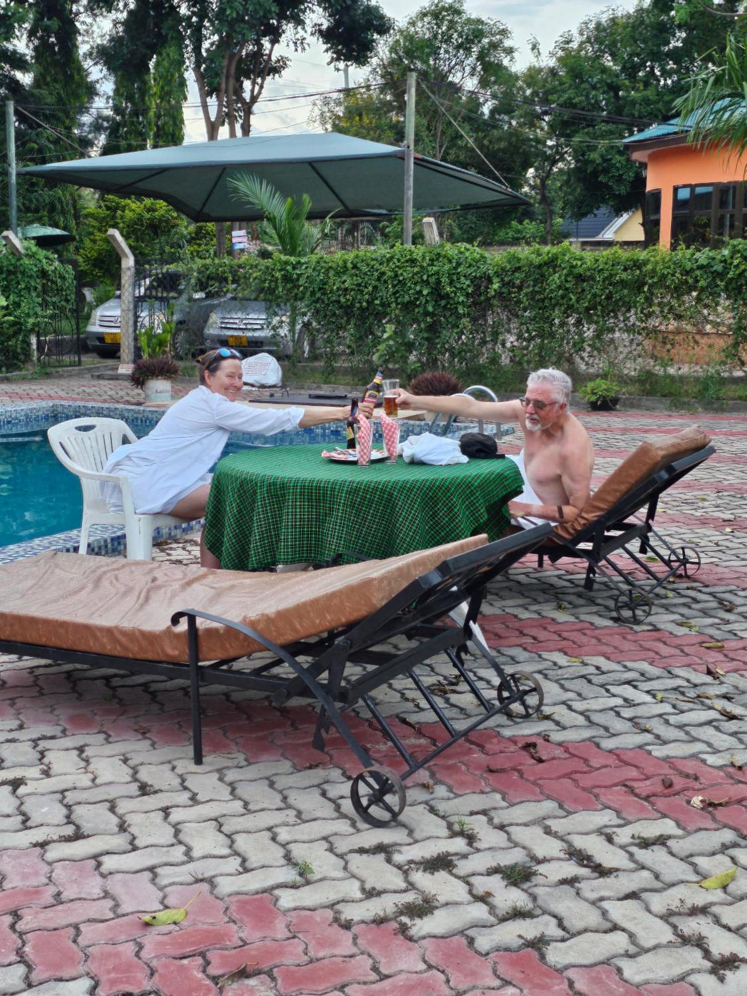 B-More Comfort Stay Boma la Ngombe Экстерьер фото